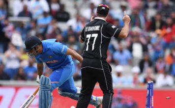 Hasta la vista, Dhoni